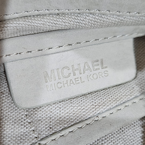 Michael Kors Cream Leather Fringe Hobo Bag Y2K - Picture 12 of 13